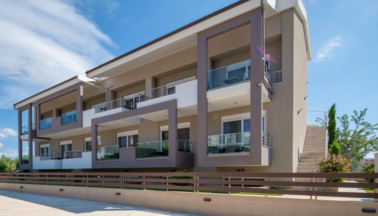 Sithonia Suites Luxury 2 Beds Studio, Semi-Ground Floor Nikiti  Exterior foto
