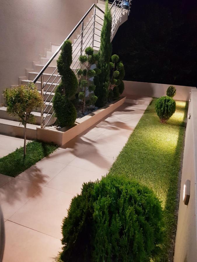 Sithonia Suites Luxury 2 Beds Studio, Semi-Ground Floor Nikiti  Exterior foto
